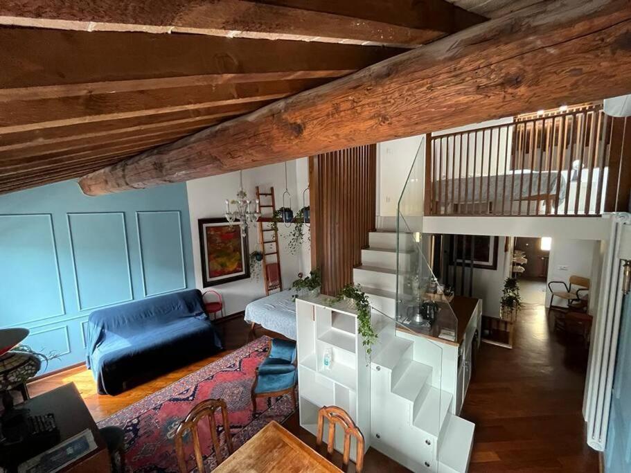 Elegante In Casa Storica-borgo Portello Appartamento