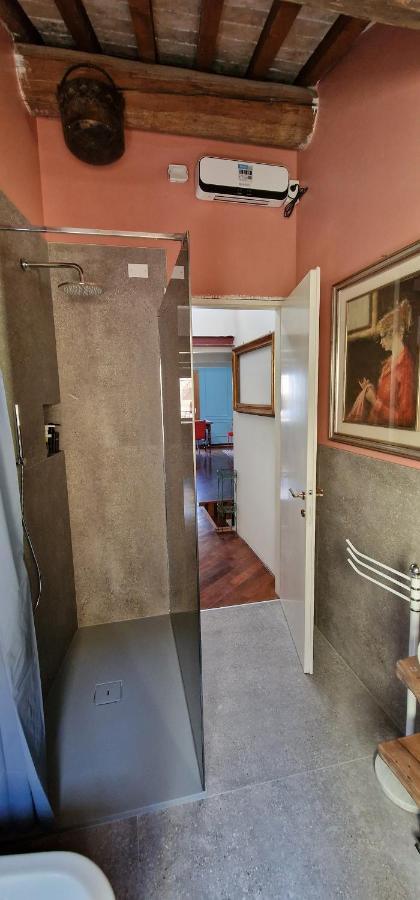 Elegante In Casa Storica-borgo Portello Appartamento